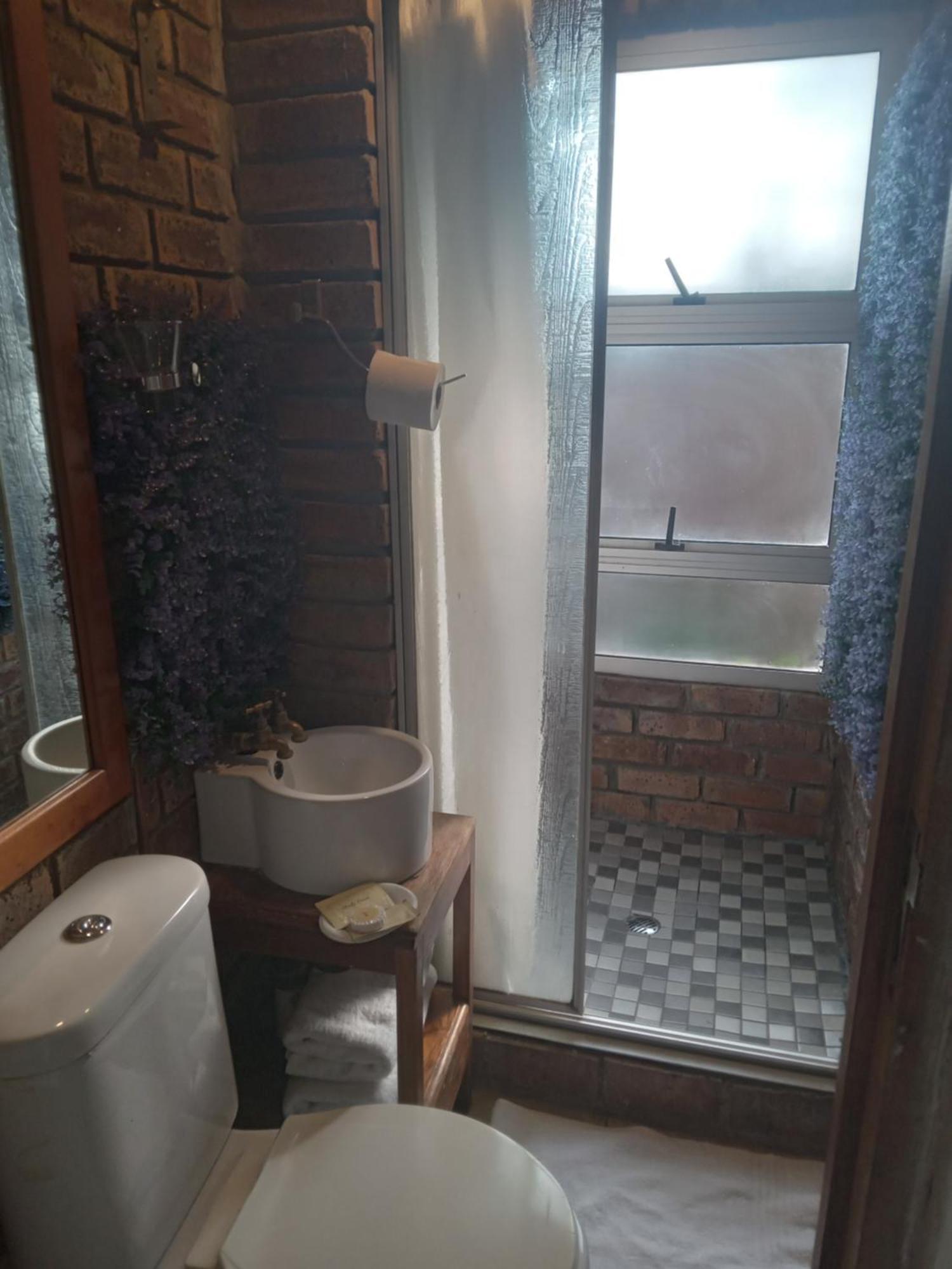 Emerald Guest House Springs Bagian luar foto